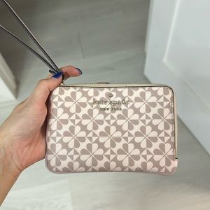 Kate Spade wristlet